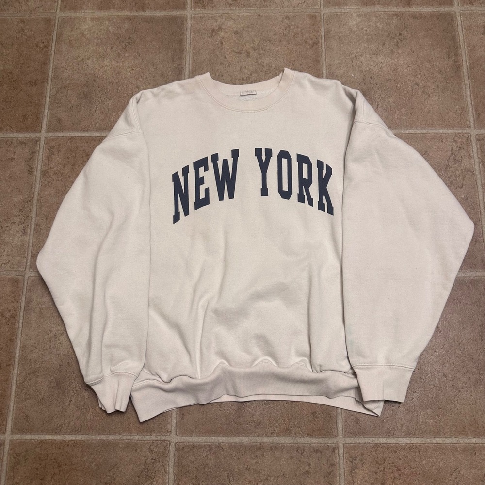 John Gault Sweatshirt Womens OS Cream Good New York Graphic Oversized Pullover